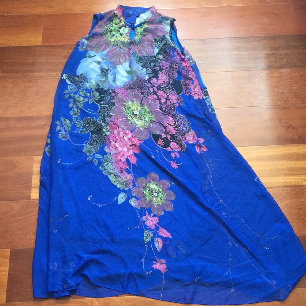 Sleeveless Chinese floral chiffon dress